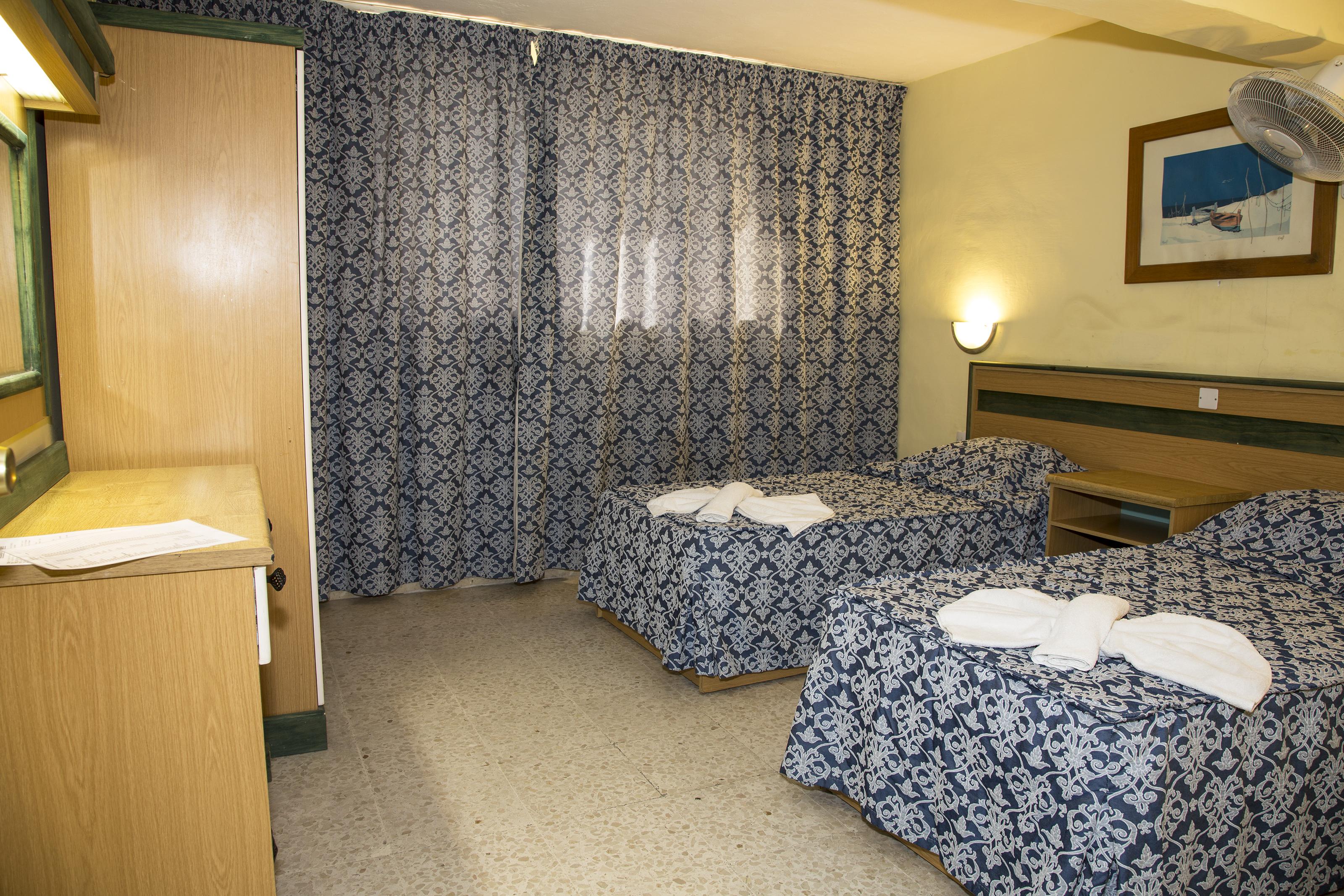 Saint Julian's Burlington Apartments מראה חיצוני תמונה