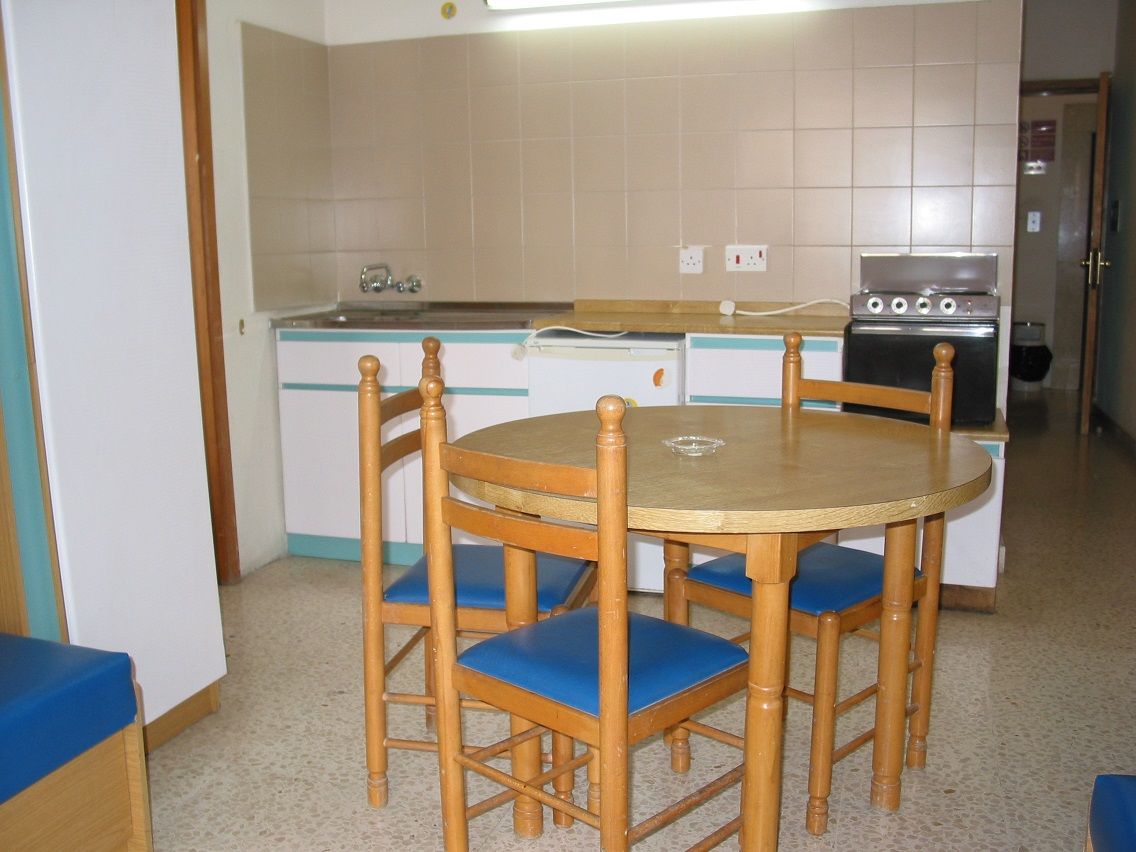 Saint Julian's Burlington Apartments מראה חיצוני תמונה